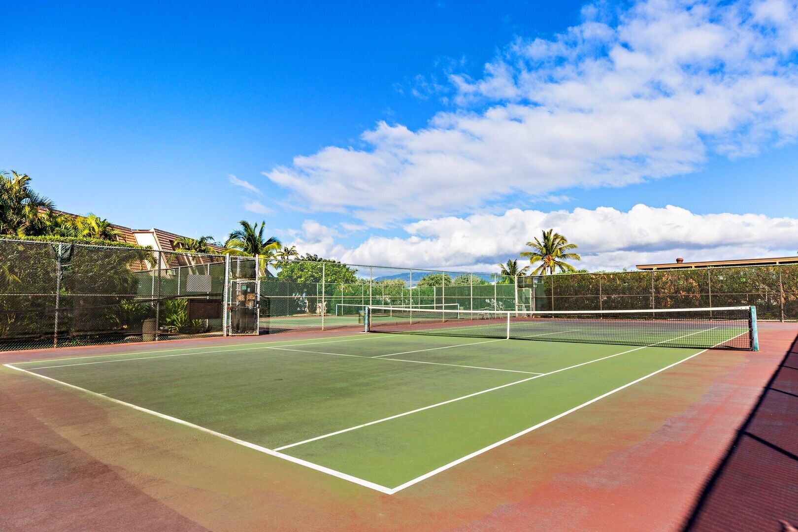 Maui Kamaole tennis courts beneath a blue sky